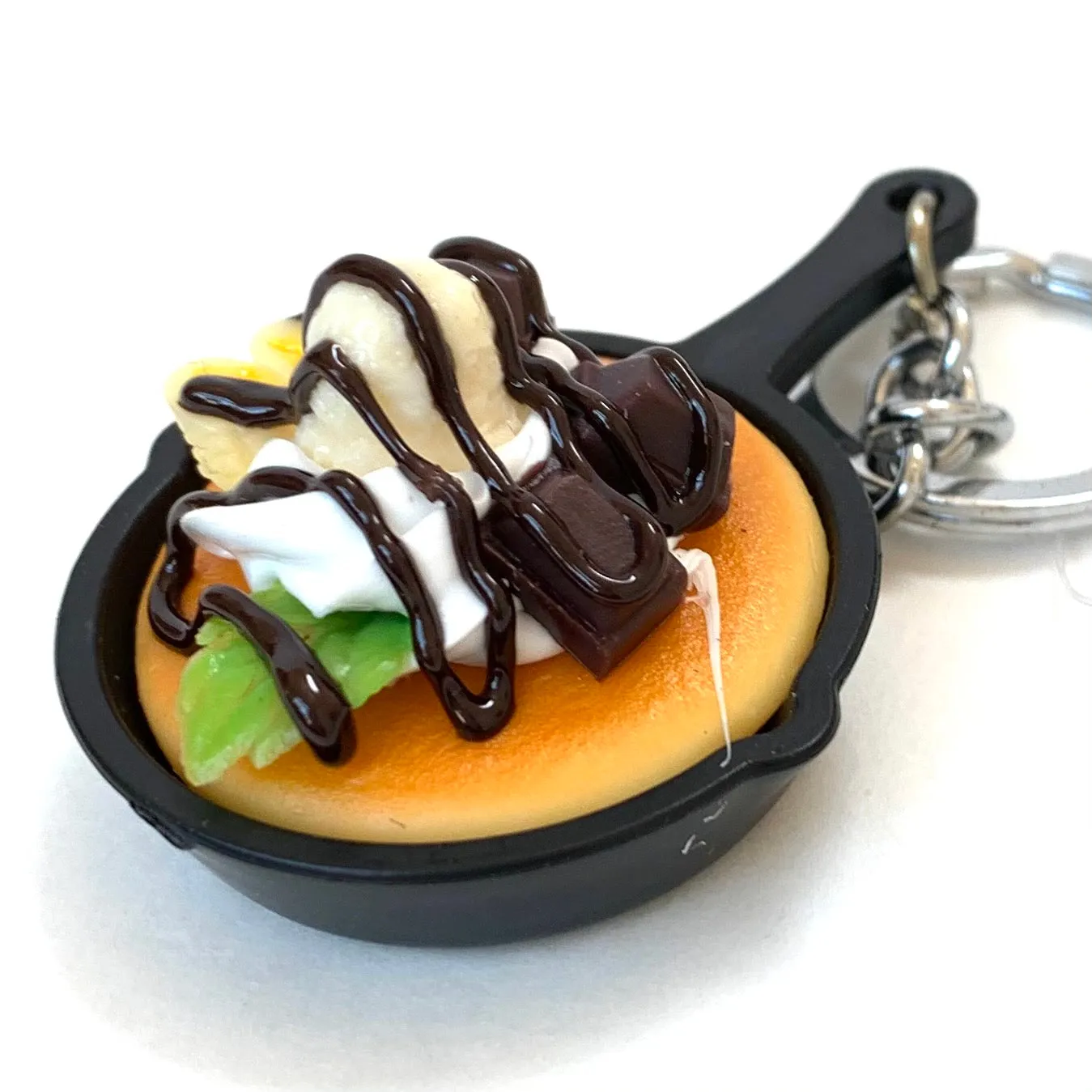 12054 SKILLET KEY CHARM-12