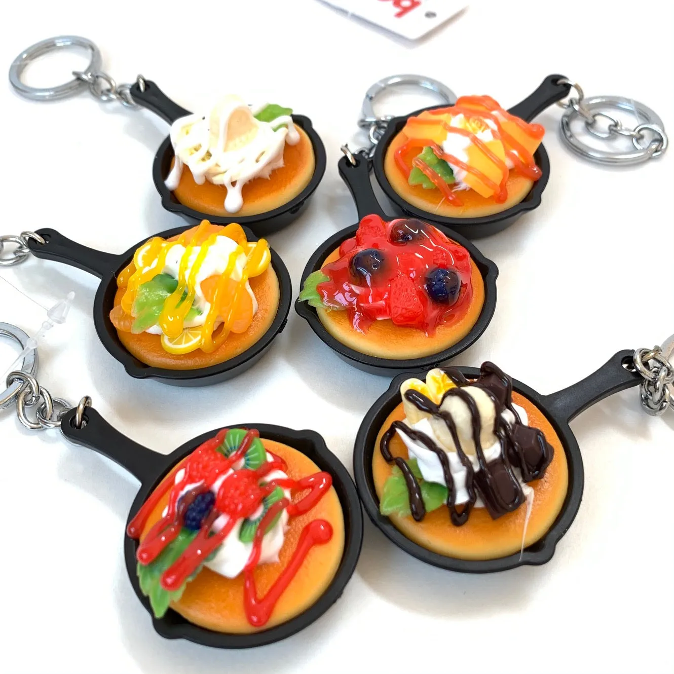 12054 SKILLET KEY CHARM-12