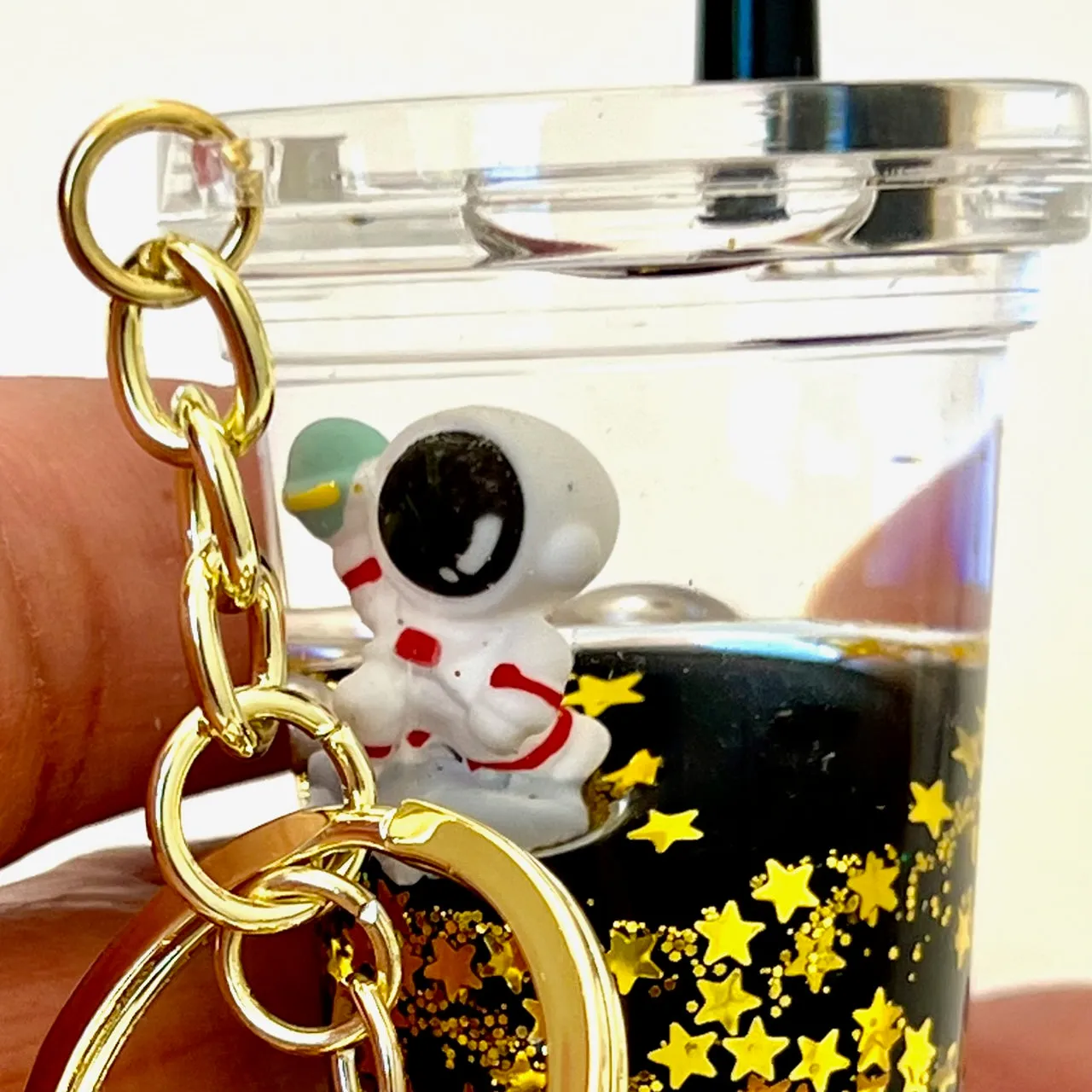 12125 ASTRONAUT FLOATY KEY CHARM-12
