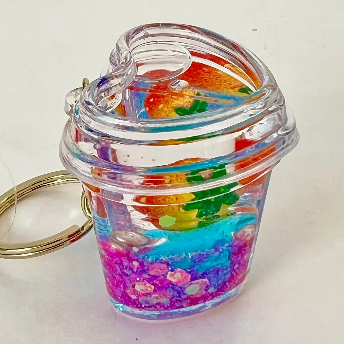 12136 STRAWBERRY FLOATY KEY CHARM-12