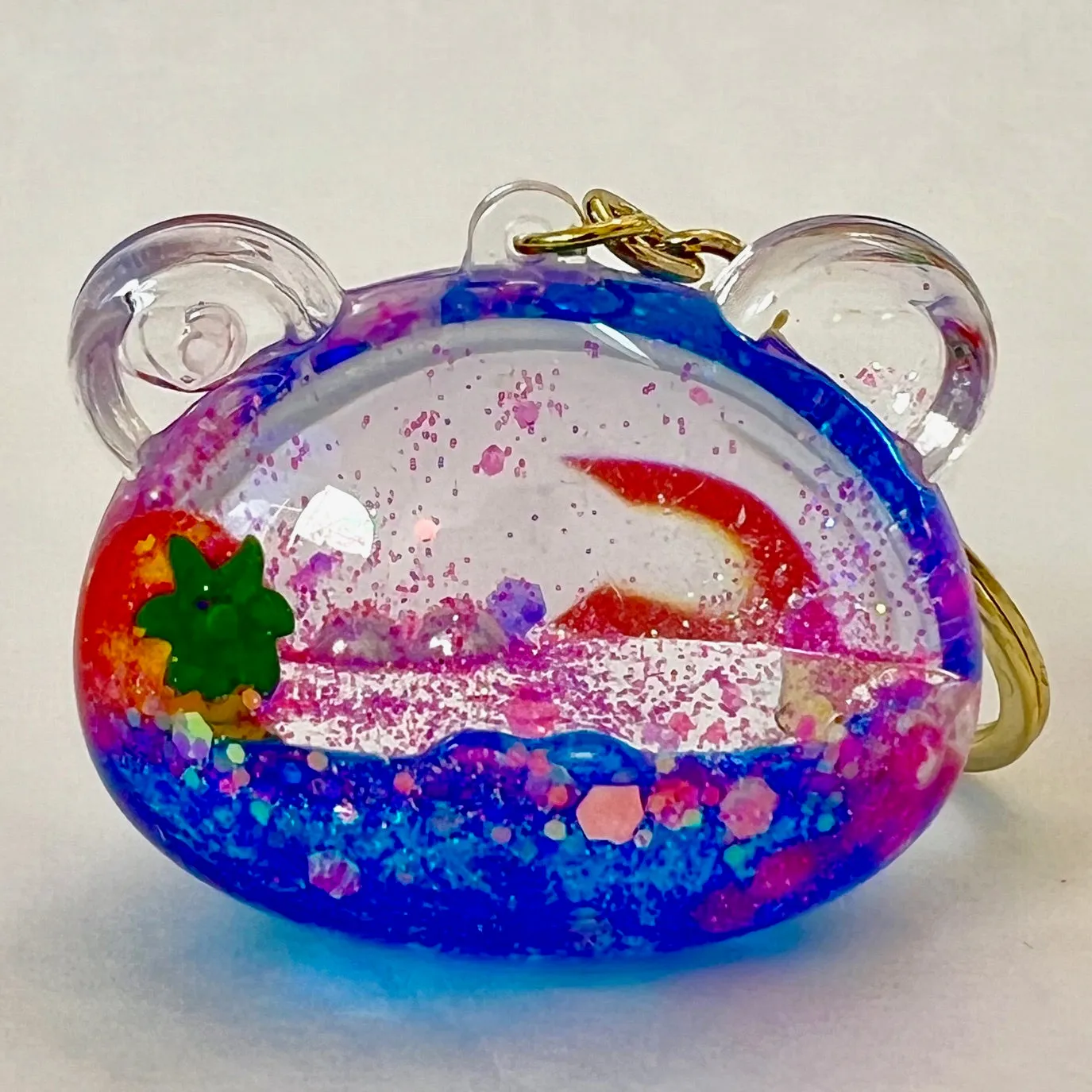 12136 STRAWBERRY FLOATY KEY CHARM-12