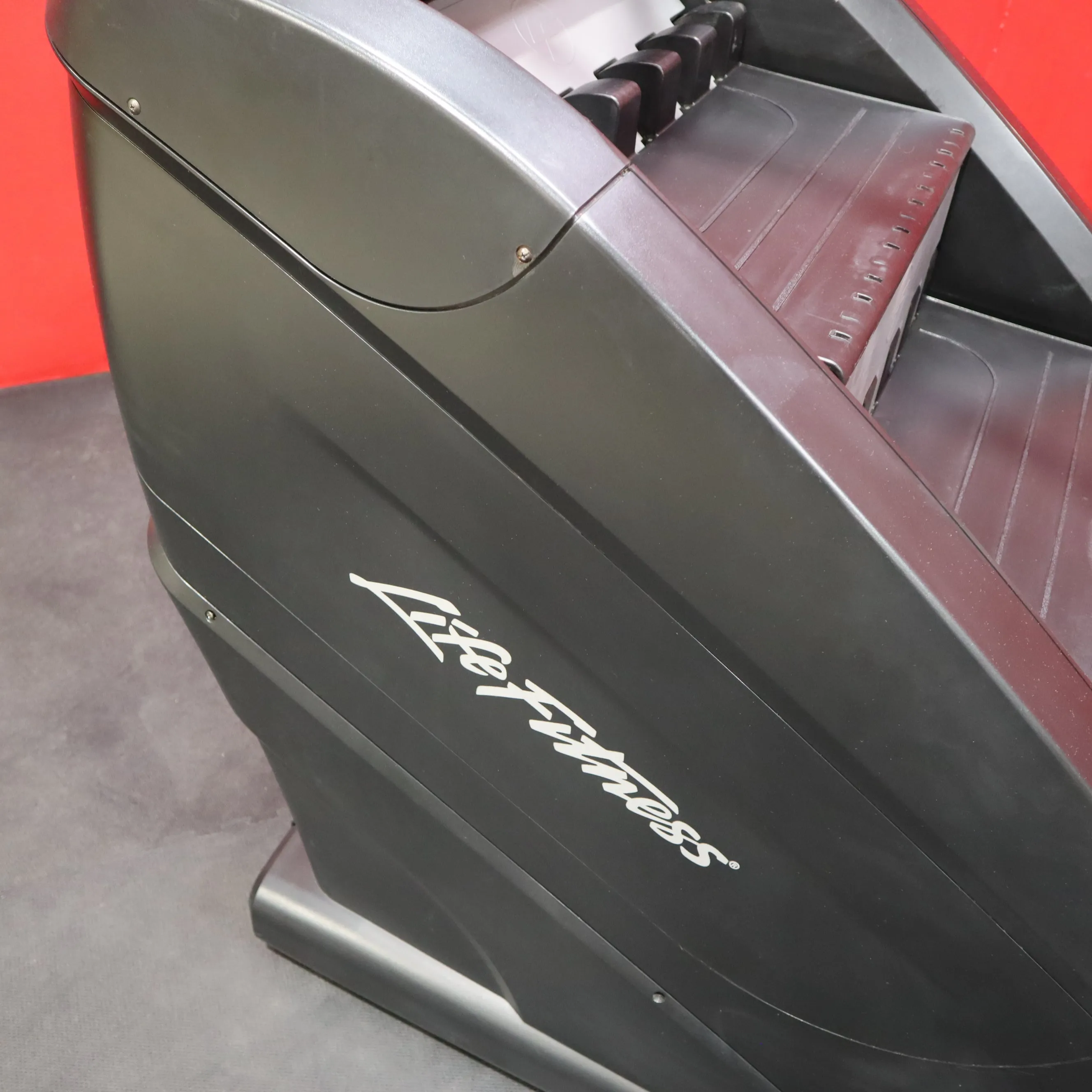 Life Fitness 95P Powermill (Refurbished)