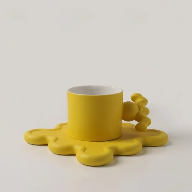 Oversized Zig Ceramic Cup & Plate