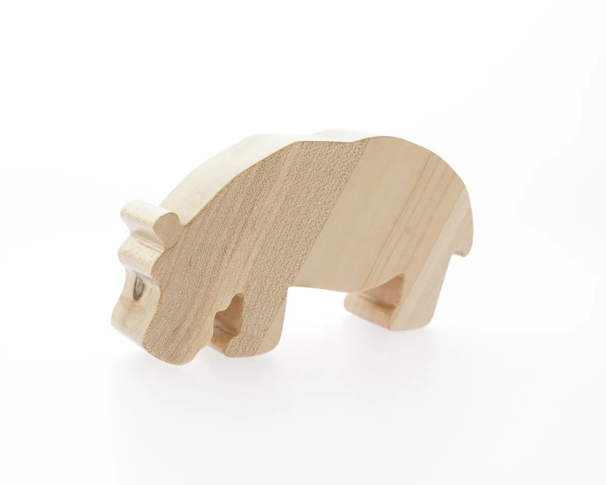 O_wow Handmade Maple Hippo