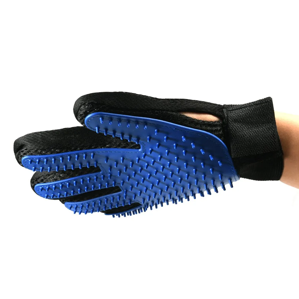 Pat and Pet Emporium | Pet Grooming | Pet Grooming Glove